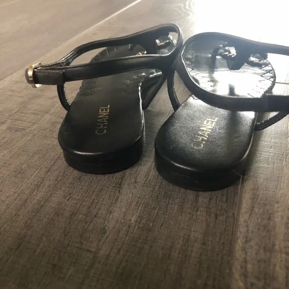 Chanel thong sandals 🖤 - Picture 11 of 11